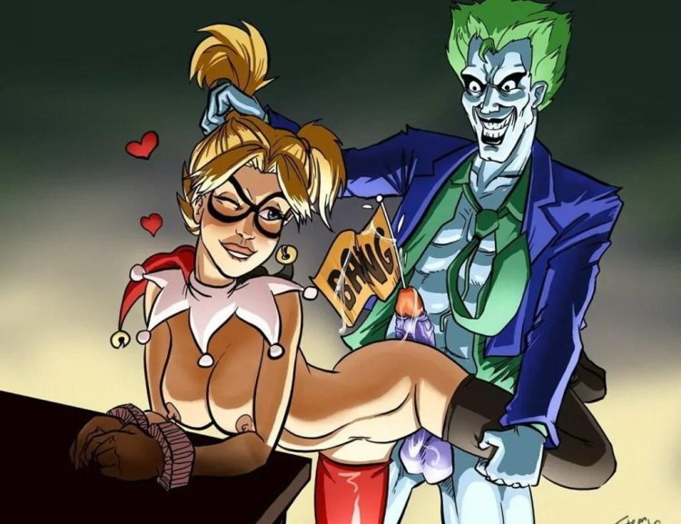 Naked Joker without panties