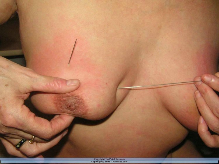 Cuttled female tits