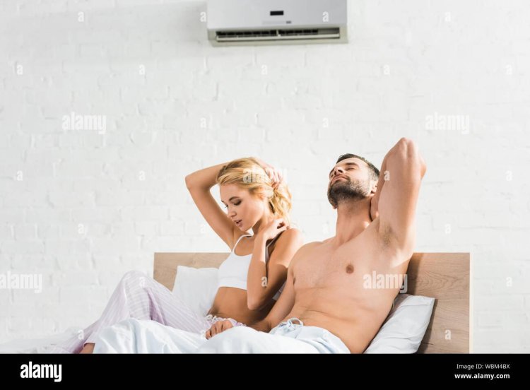 Kaif under the air conditioner