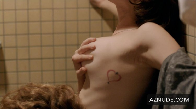 Yael Stone naked orange hit the season