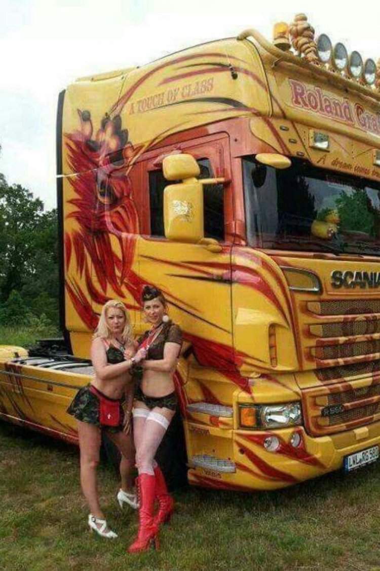 Scania and girls