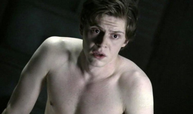 Evan Peters