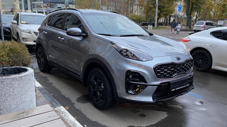 Motorist Kia Sportage