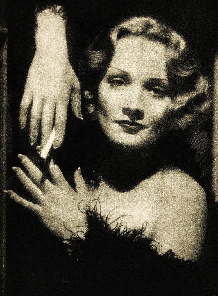 Marlene Dietrich Shanghai Express