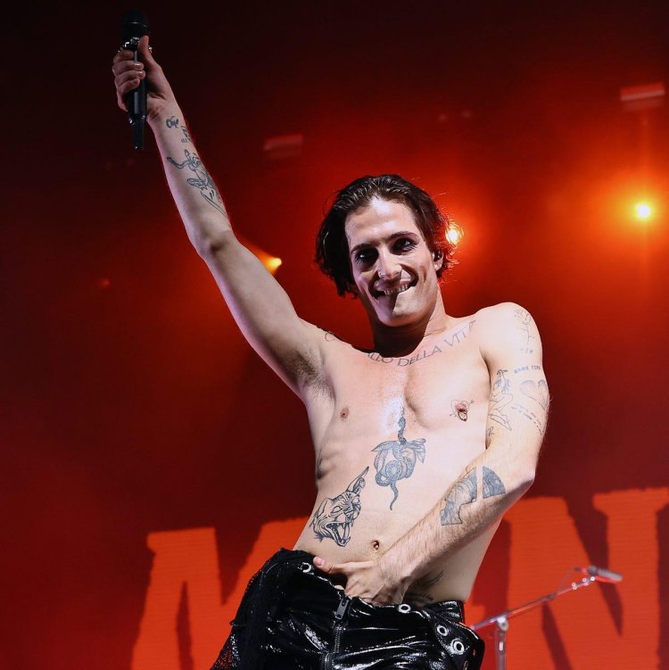 Damiano David clothes in Stages