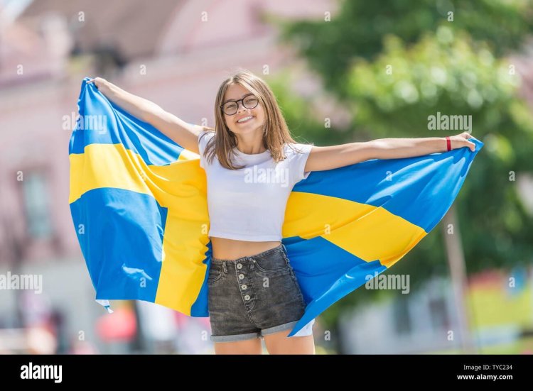 Girl with the flag of Sweden