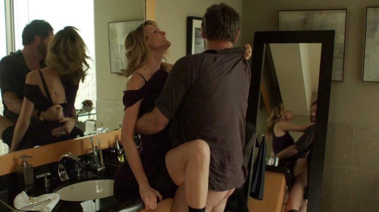 Erotic scenes in the office