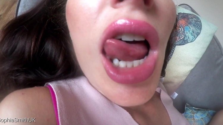 Asmr with a long tongue