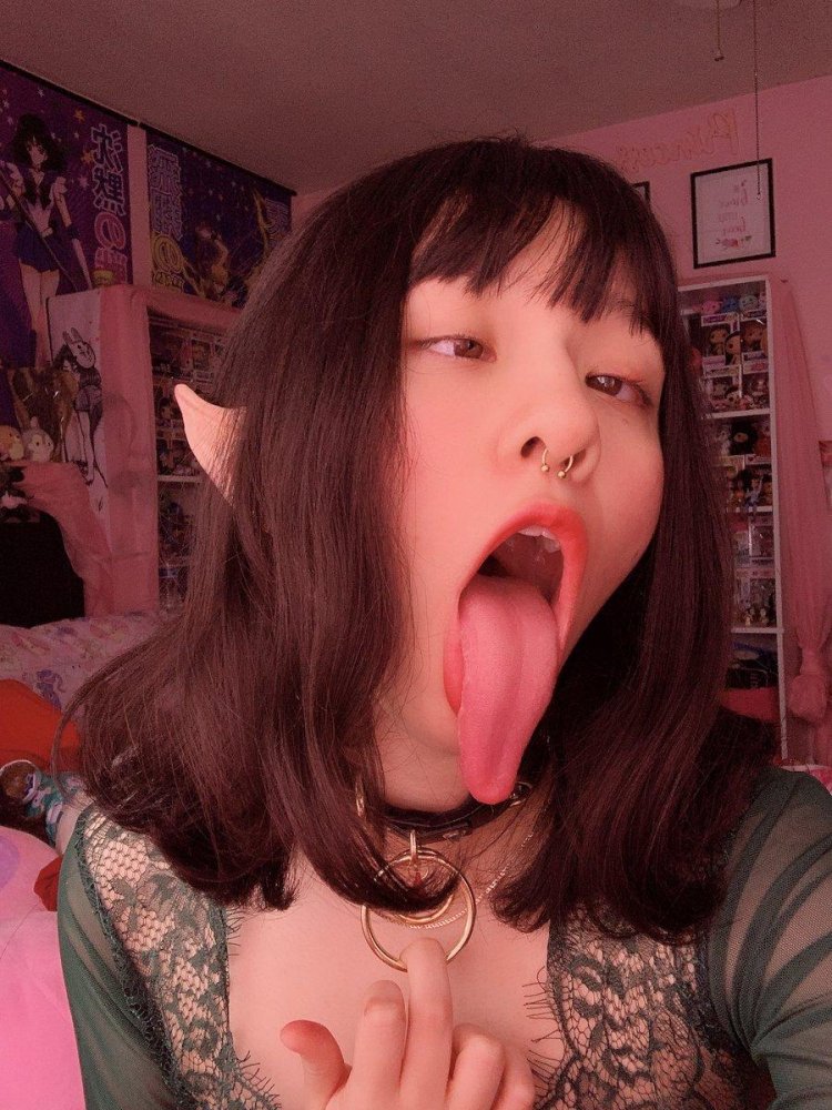 Japanese Tongue