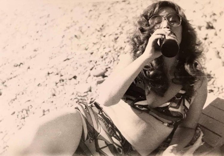 72 Summer Pugacheva in a swimsuit