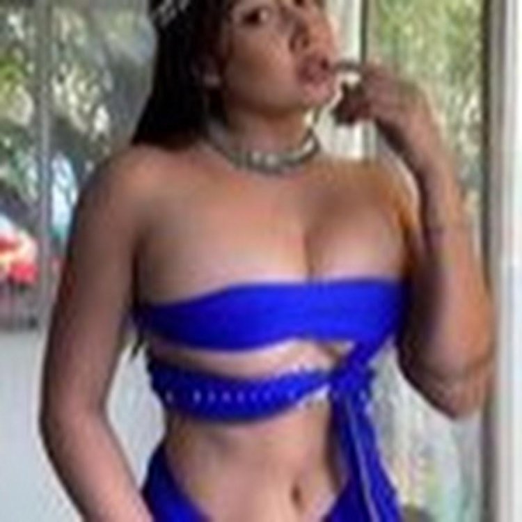 Model Sofia Ansari Naked