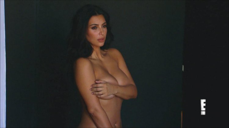 Kim Kardashian gholya photo