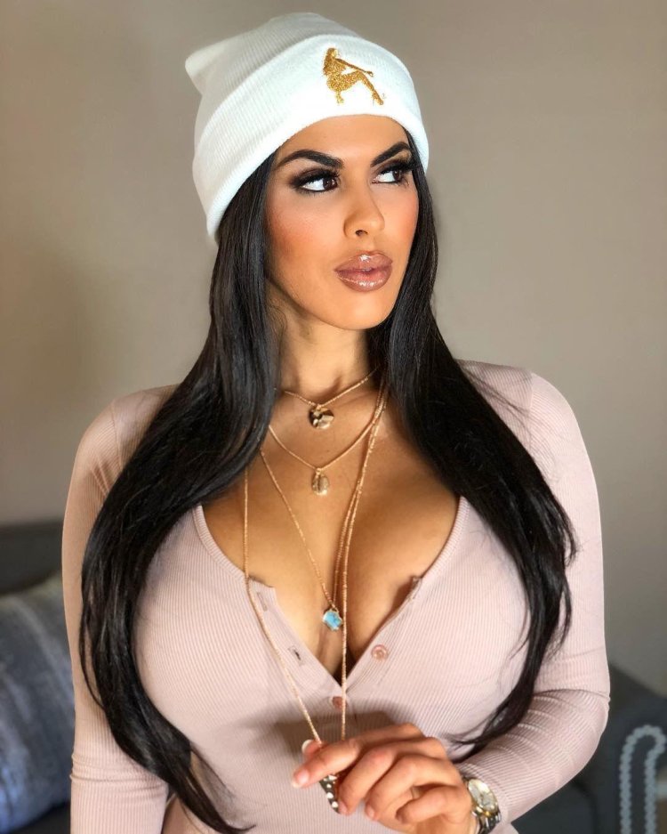 Yasmina Angel