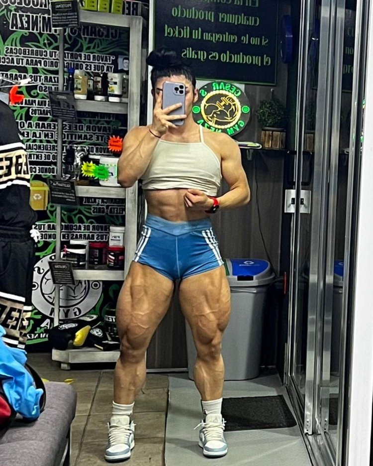 Jacqueline Rios muscle
