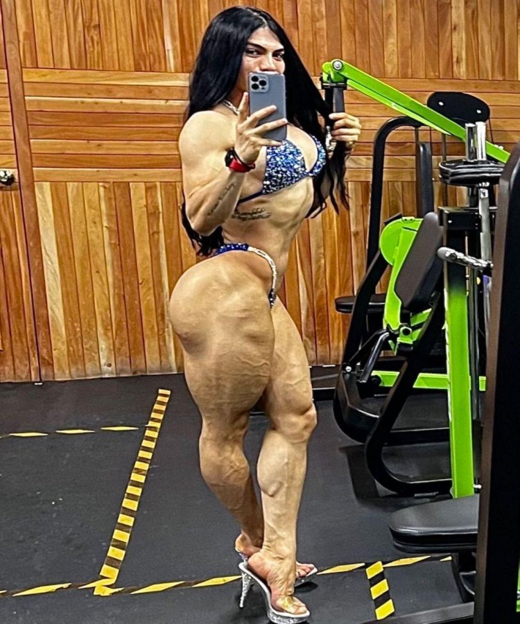 Jacqueline Rios muscle