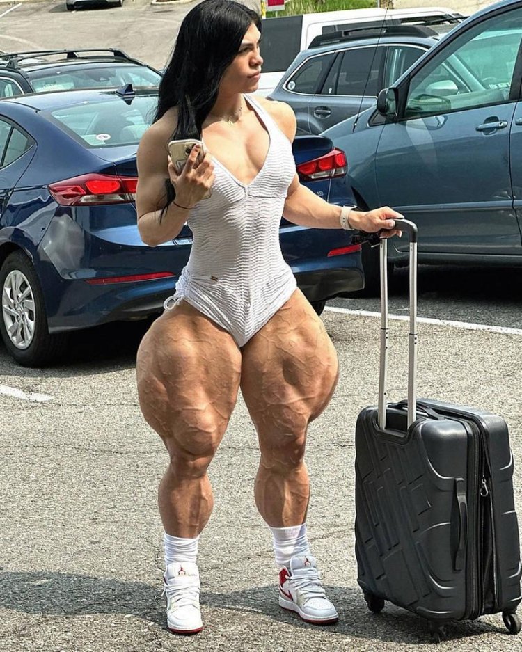 Jacqueline Rios muscle