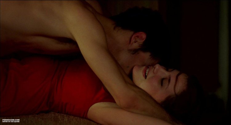 Miriam Giovanelli chest