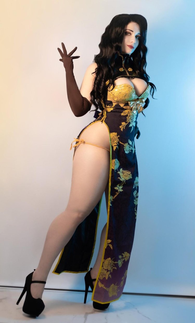 Mirikashi Cosplay Loona