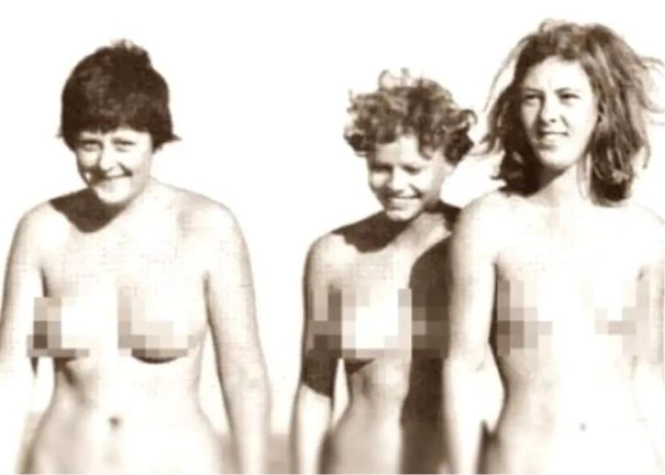 Chancellor Germany Merkel Naked