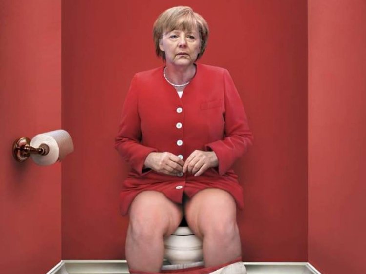 Merkel in the toilet