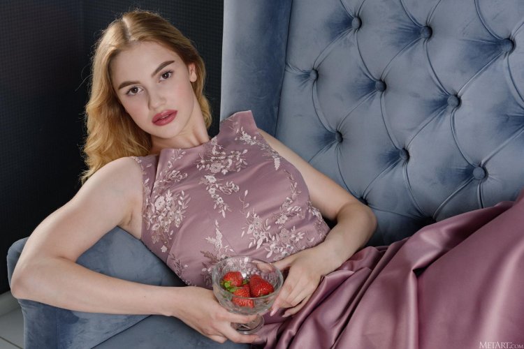 Hannah Lynn Beauty from Australia