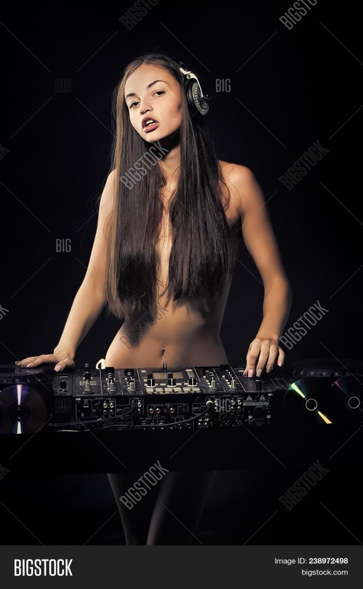 Nude with musical instruments