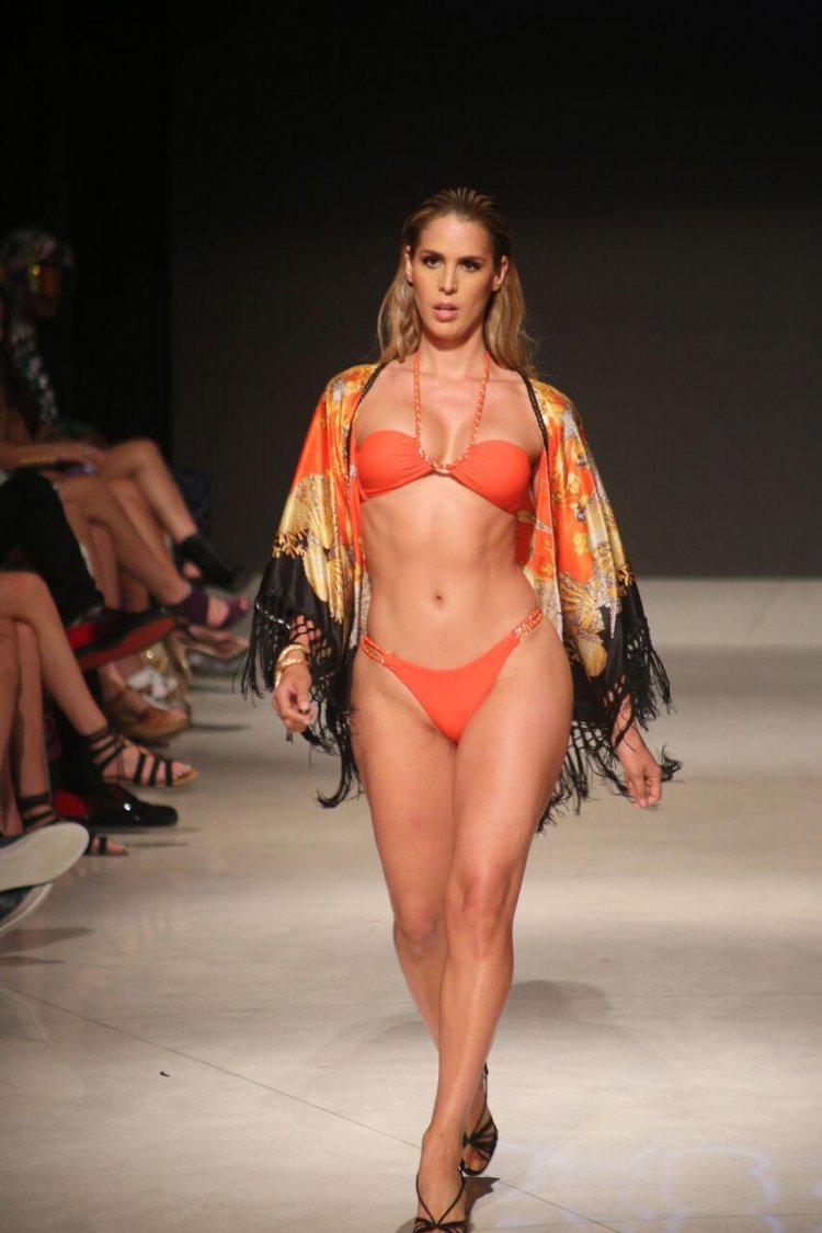 Carmen Carrera in a swimsuit