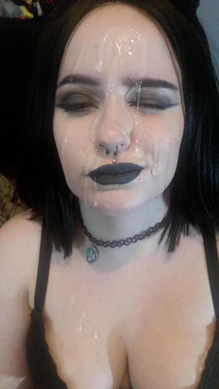 Black Metal goth cum facial