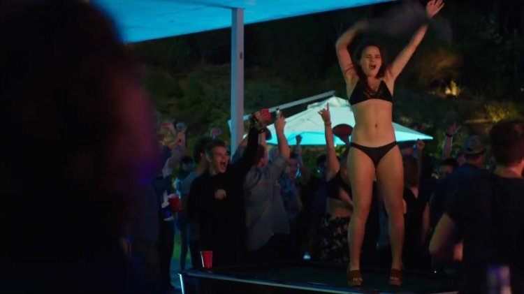 Joey King Photo nude