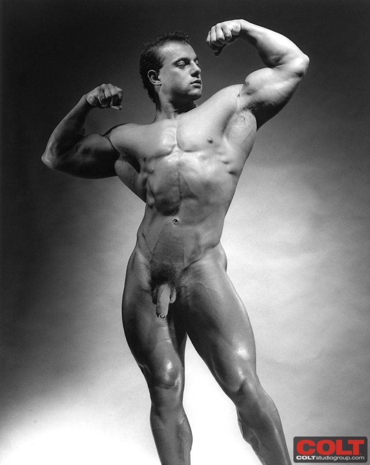 Naked bodybuilders Men