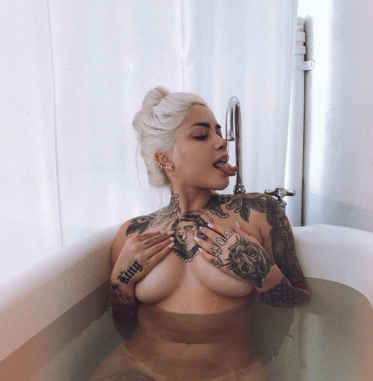 Sexy tattoo model Ray Mattos Naked