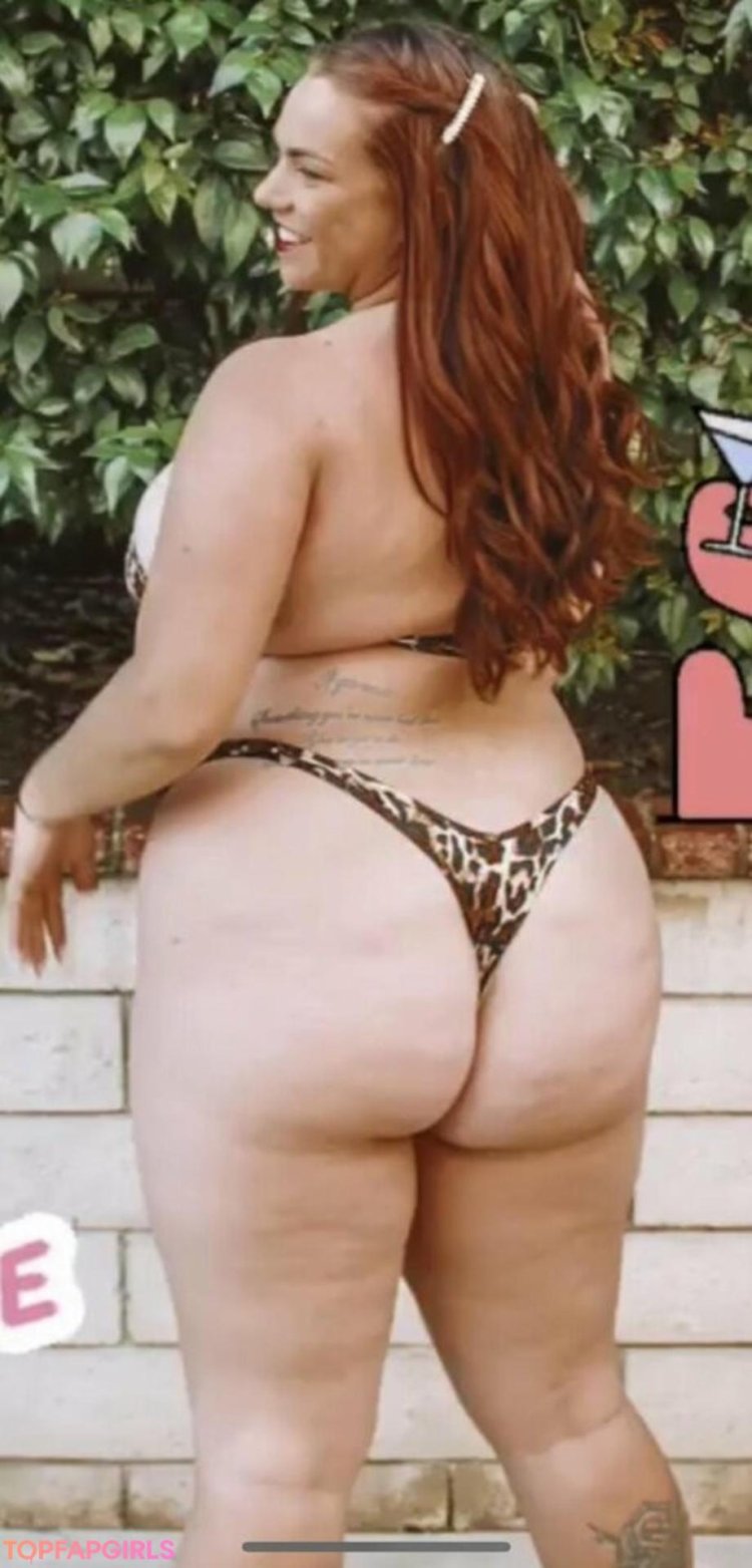 Ashleigh Dunn topless