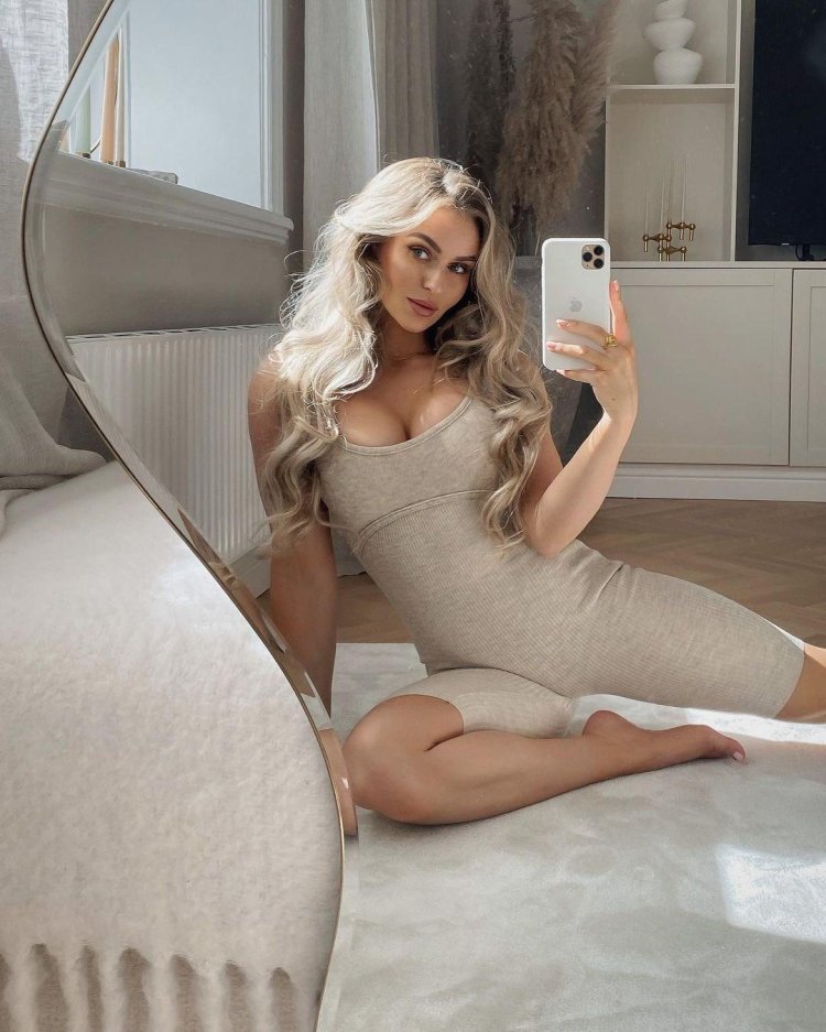 Anna Stockholm actress