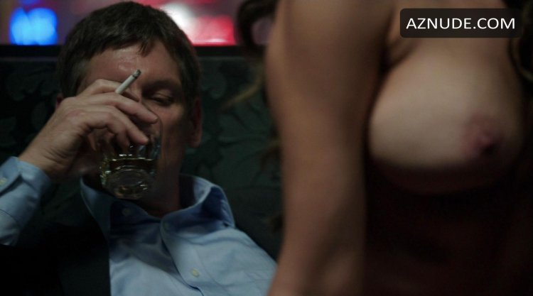 Maya Gilbert Ero Banshi Stage