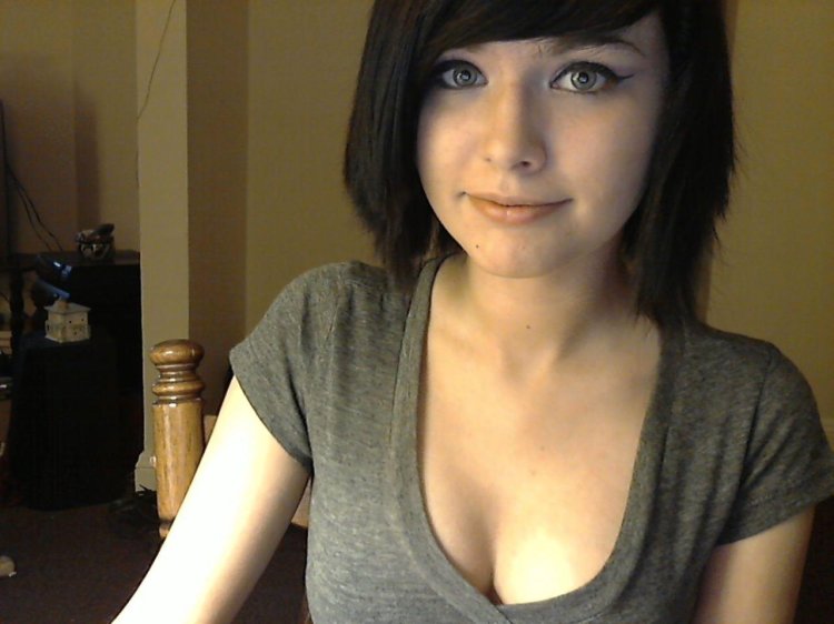 Caroline Nicole Mosley Selfy