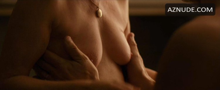 Leslie Mann Naked in the film