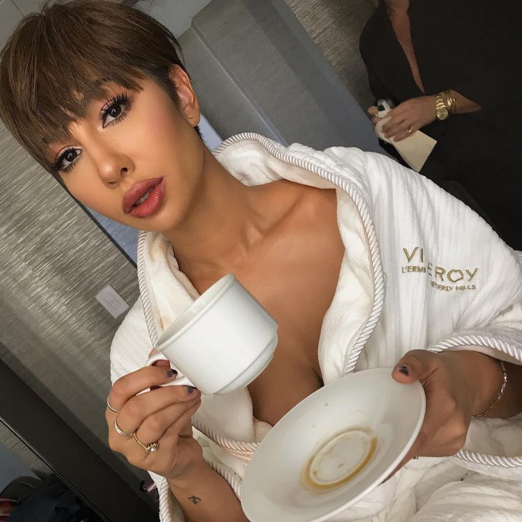 Jackie Cruise Erotic