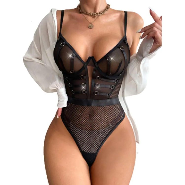 Erotic body in the grid