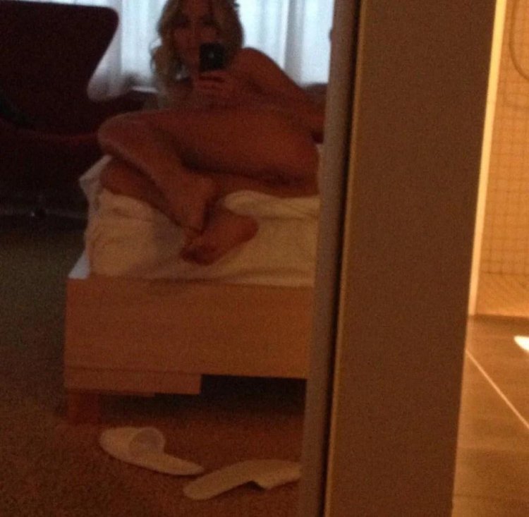 Julia Kovalchuk Nudzhnka