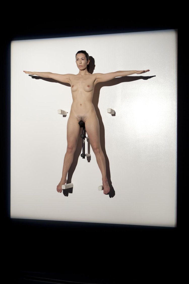 Marina Abramovich Experiment Naked