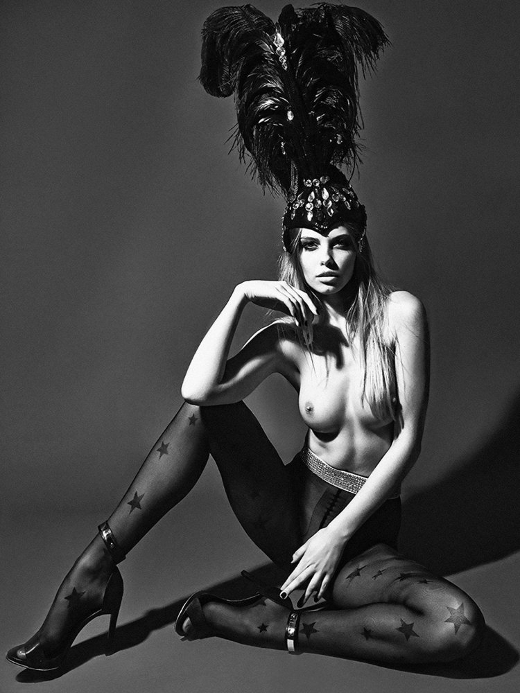 Erotic photo shoot Model Alina Boyko