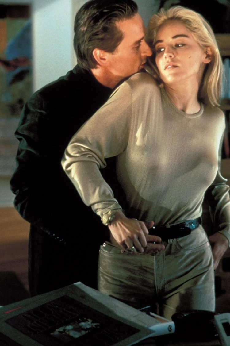 Sharon Stone Basone Instinct 1992 and Michael Douglas