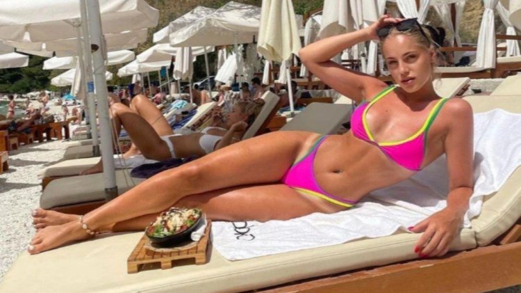 Maria Markovich football player