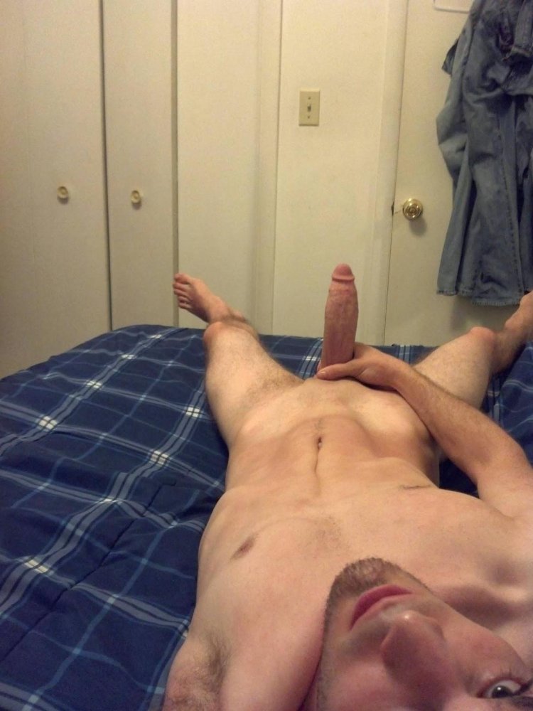 Naked guys amateur