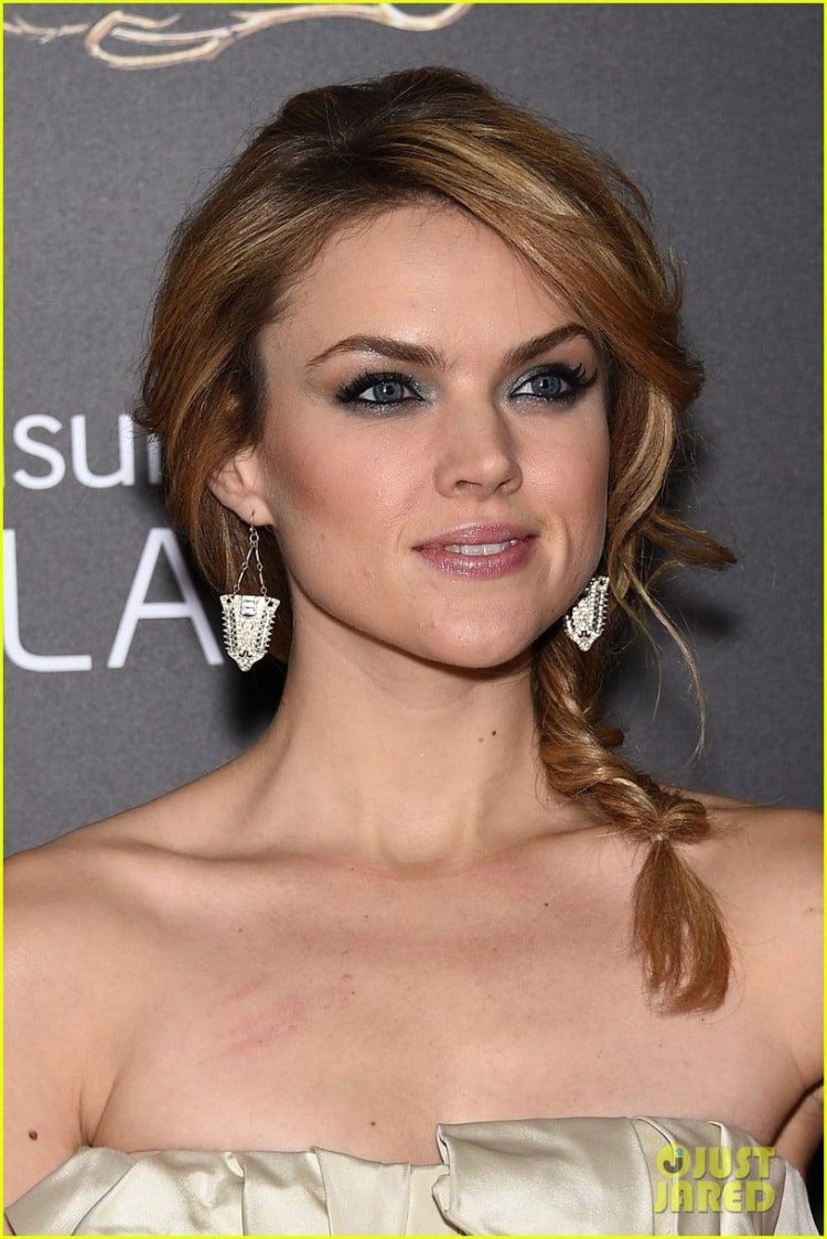 Erin Richards 2014