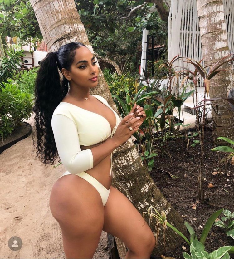 Ayisha Diaz 18