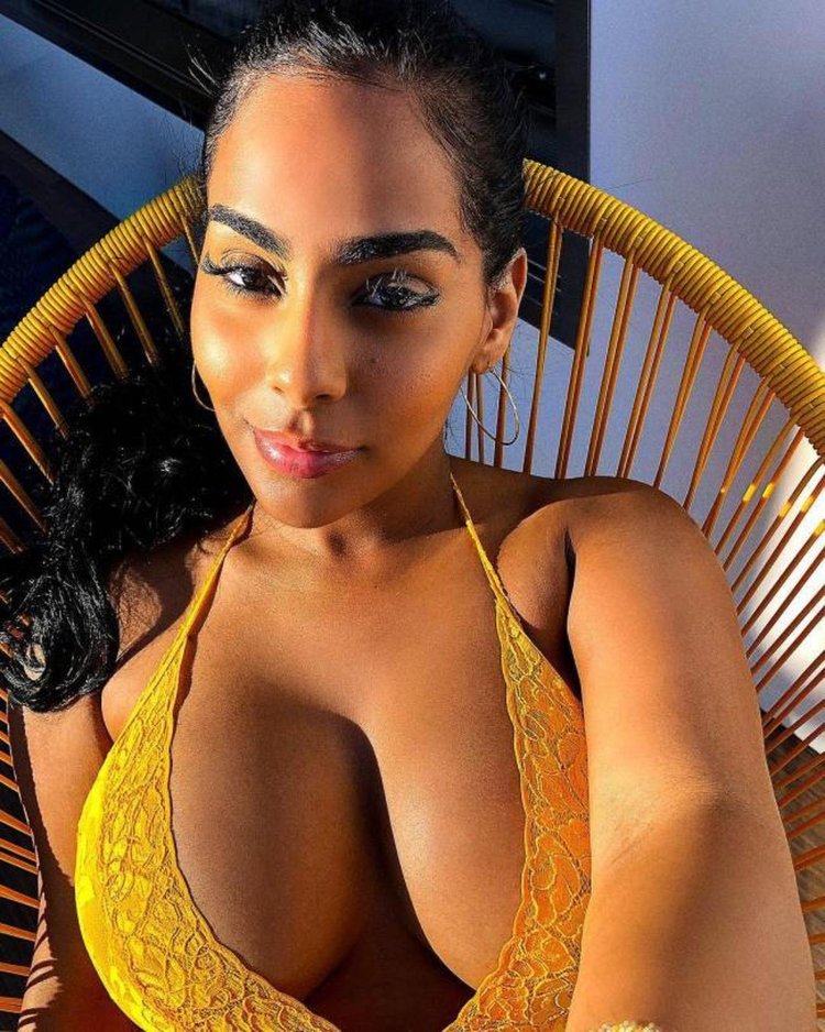 Ayisha diaz hot