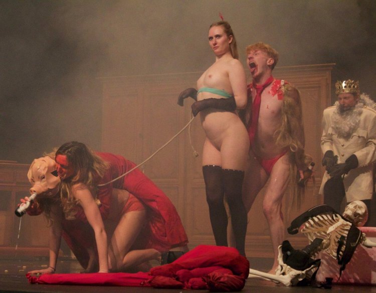 Erotic theater Kirill Ganin