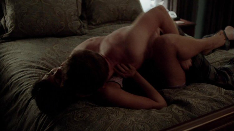 Morena baccarin bed scenes