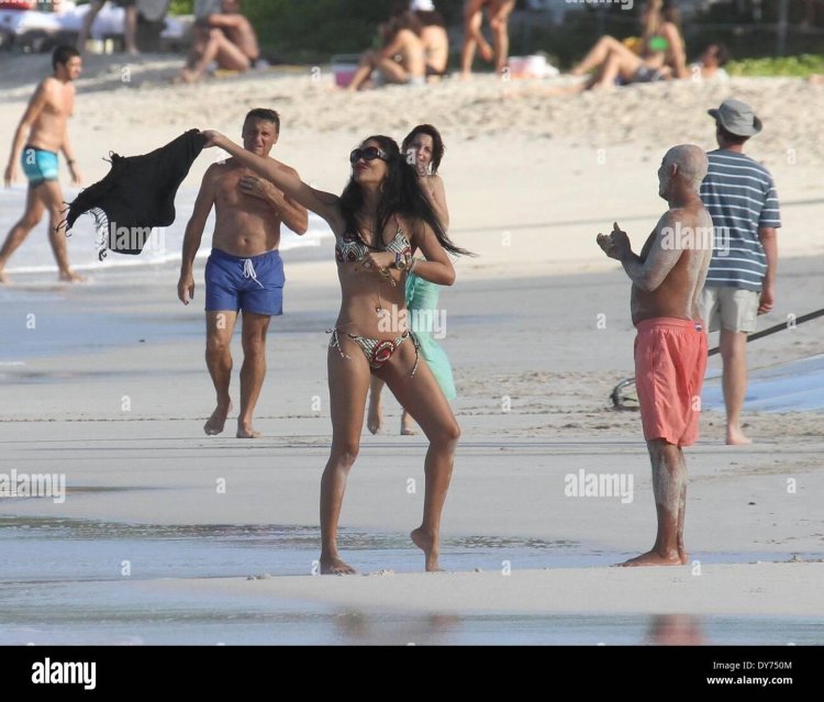 Kimora Lee Simmons naked